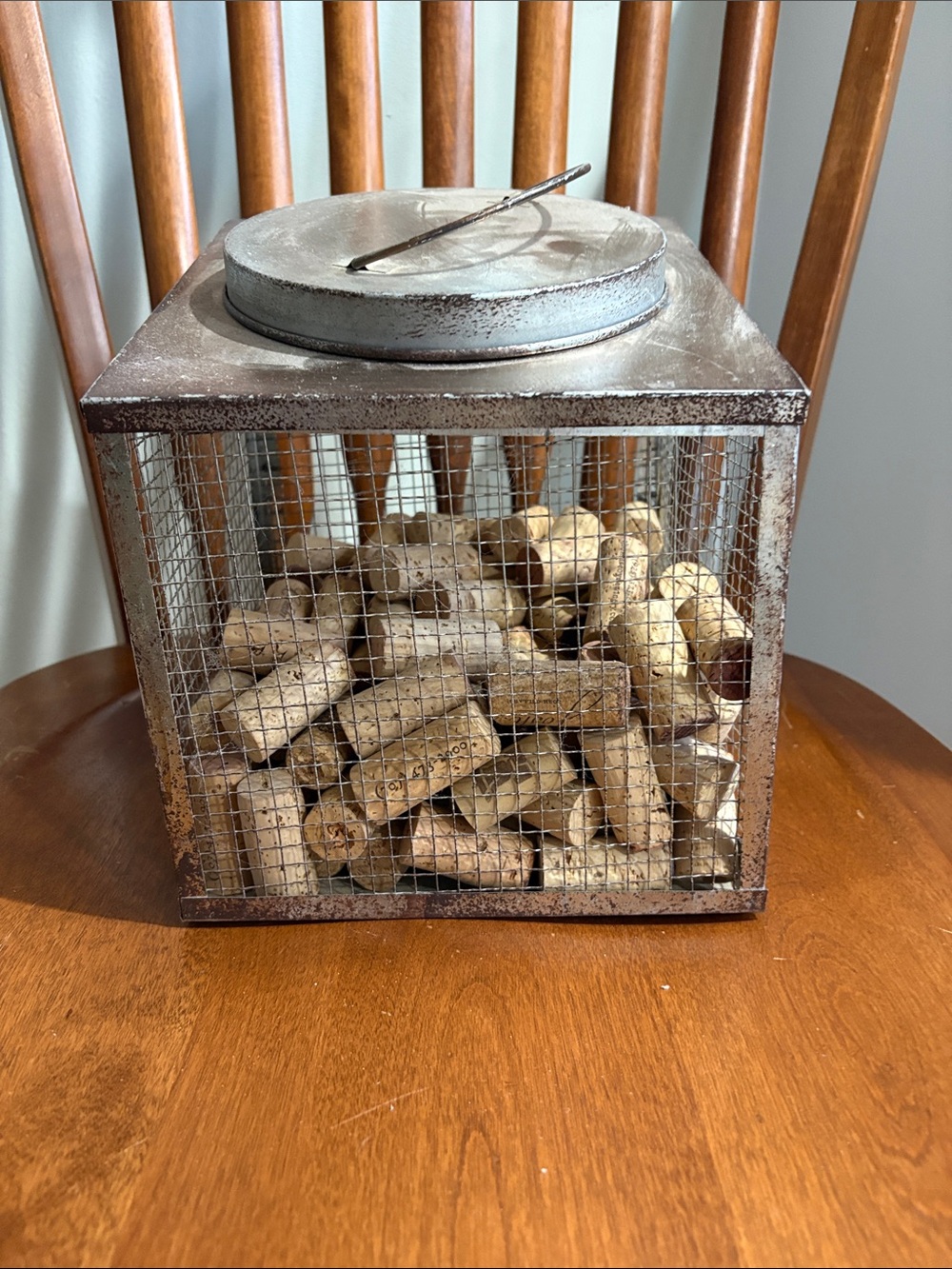 Farmhouse Rustic Metal Wire Cork Holder - Brown and Cream